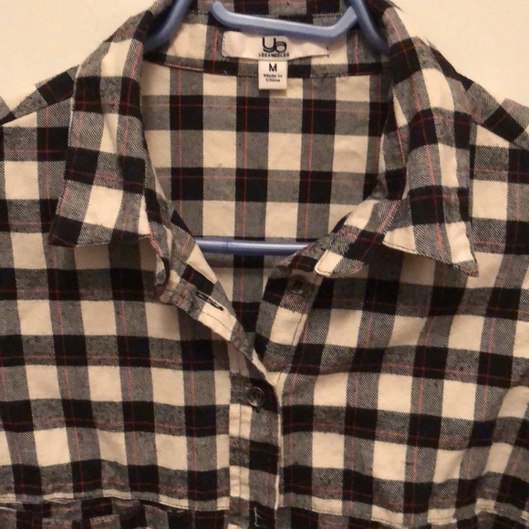 Used tops - Picture 3 of 4